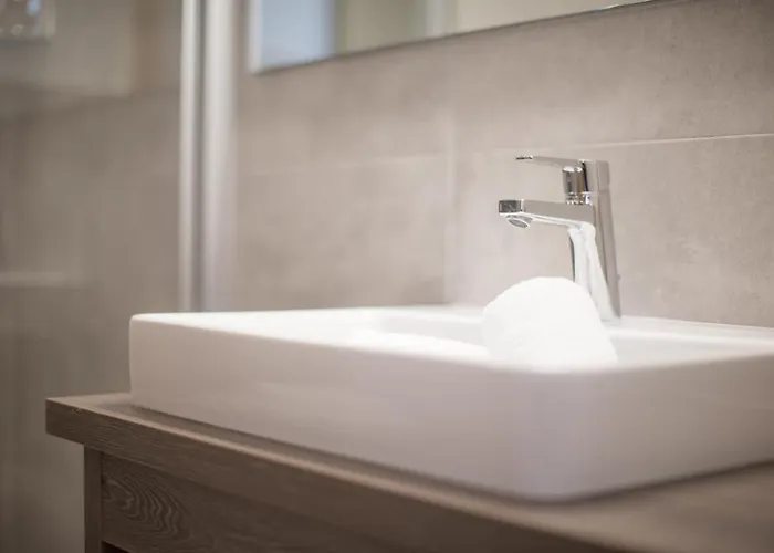 Lakeside By A Casa *